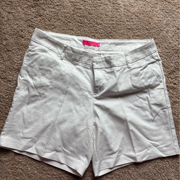 Lilly Pulitzer White Bermuda Shorts and - Picture 1 of 5